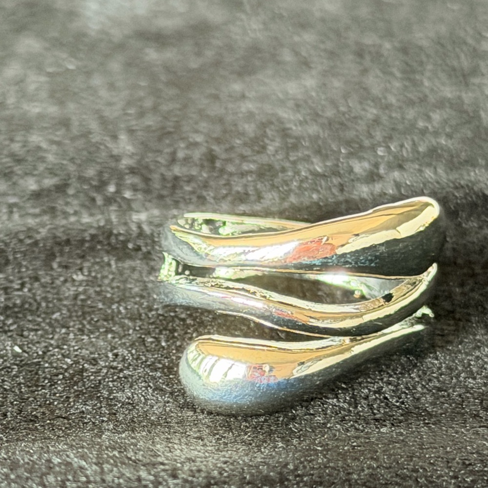 Silver Abstract Ring - Picture 2 of 2